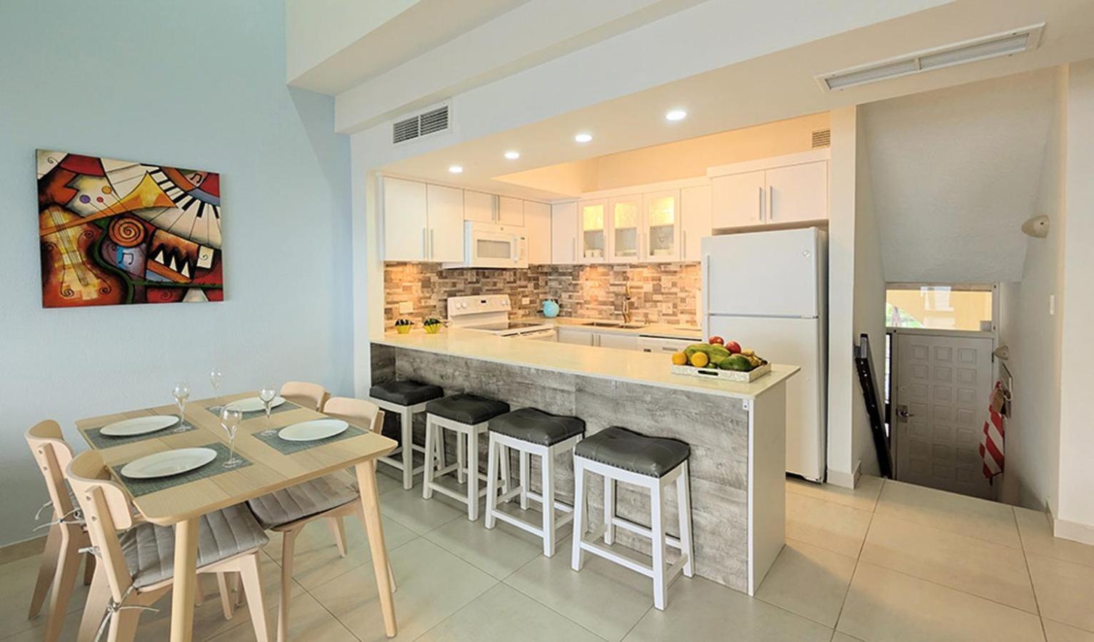 Bv103 - Amazing Oceanfront Condo Steps From Beach هوماكاو المظهر الخارجي الصورة